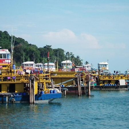 C 13 Lot 10 Pangkor Leisure Beach Studio بانكور المظهر الخارجي الصورة